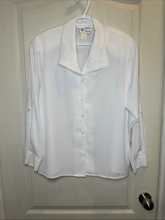 Braemar by Jeremy Scott Tops - vintage breamar by Jeremy Scott button down blouse with lace cut out sleeve 12